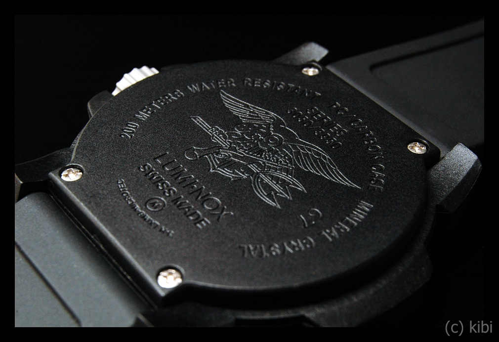 hodinky luminox navy seals